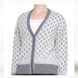 CUPCAKES and CASHMERE Diamond print soft cozy blue/cream cardigan. Size M NWT